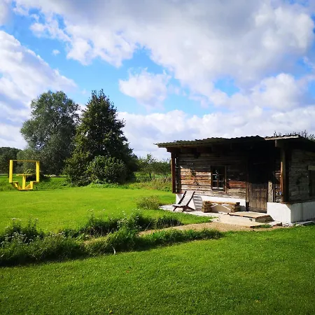 Vaeike Kuu Peamaja Kastre