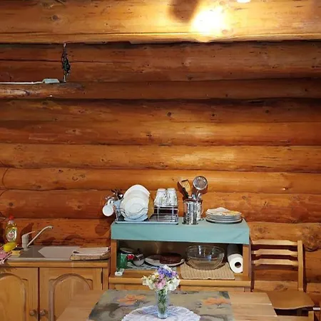 Vaeike Kuu Peamaja Puhkemaja Kastre