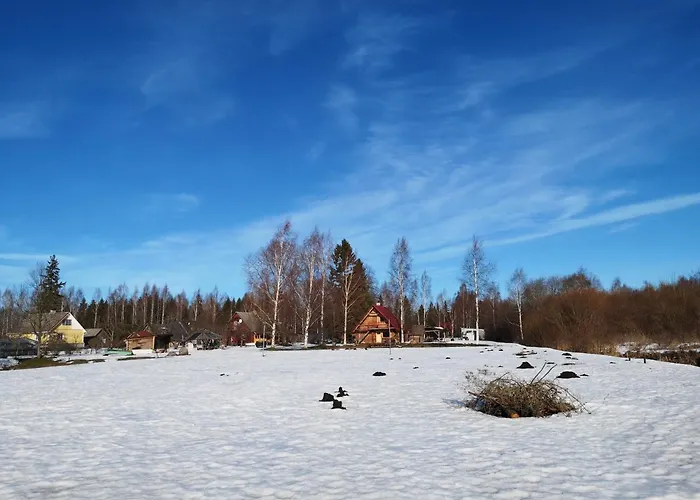 Vaeike Kuu Peamaja * Myza Kastre