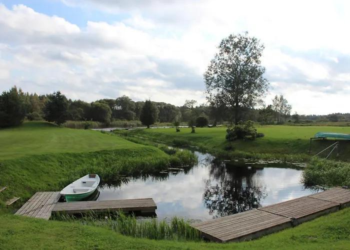 Vaeike Kuu Peamaja Myza Kastre